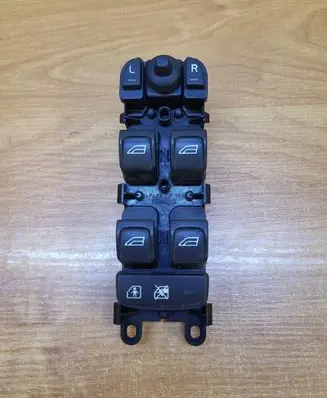 Volvo V70 Electric window control switch 30773271 03454210