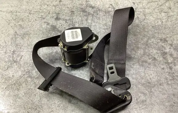Dodge Journey Rear seatbelt 607041464B 045530 04553004