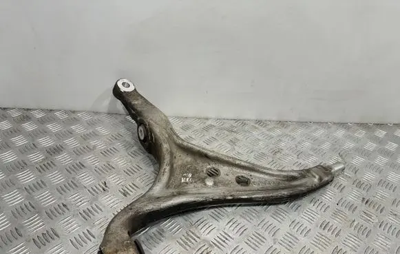 Mercedes-Benz ML W166 Front lower control arm/wishbone 16604
