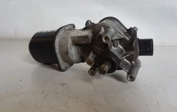 Nissan X-Trail T30 Wiper motor 520332227