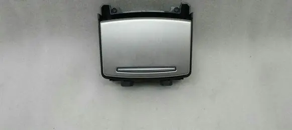 Cup holder front