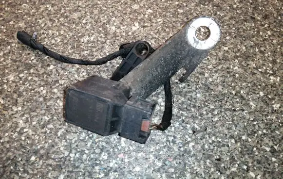 Rear air suspension level height sensor