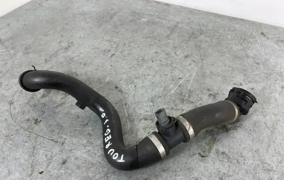Volkswagen Touareg II Engine coolant pipe/hose 7L8121115 7L6122291AC
