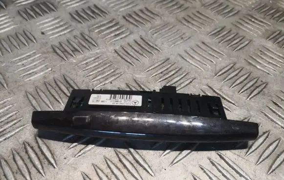 Mercedes-Benz E W212 Parking PDC sensor display screen 0015424623 A0015424623