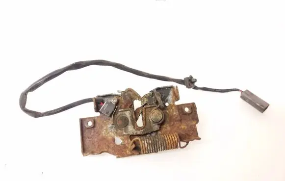 Mazda CX-7 Engine bonnet/hood lock/catch
