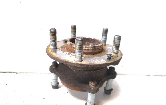 KIA Sportage Front wheel hub