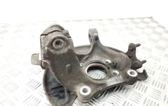 Volkswagen PASSAT B7 Front wheel hub 3C0407258 1K0615312F