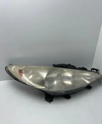 Peugeot 207 Headlight/headlamp