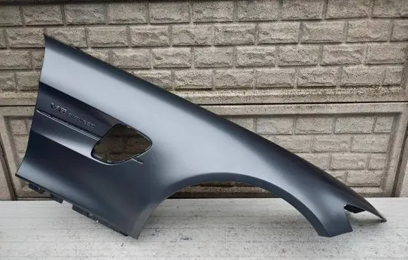 Mercedes-Benz AMG GT R190 C190 Fender