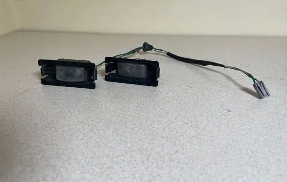 Toyota RAV 4 (XA10) Number plate light E136080 E13002630 002630
