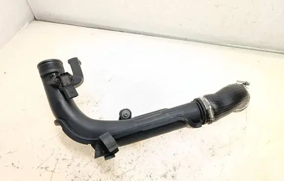 Volkswagen Eos Intercooler hose/pipe 1K0145770AE 03G906051E 1K0145762HB