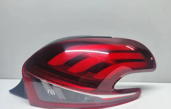Peugeot 208 Rear/tail lights 00197032