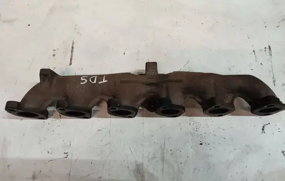 BMW 5 E39 Exhaust manifold 2244965