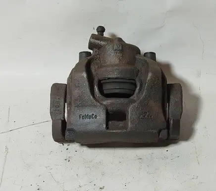 Ford Mondeo MK IV Front brake caliper