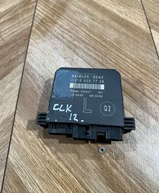 Mercedes-Benz CLK A208 C208 Door control unit/module 2108207726 356827