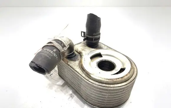 Volvo V40 Engine oil radiator 7S7G-6B856-A4A