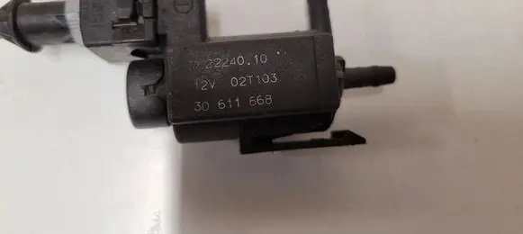 Volvo S60 Turbo solenoid valve 30611668 72224010