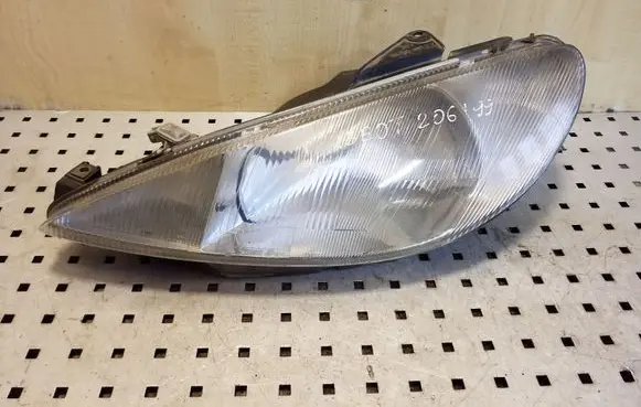 Peugeot 206 Headlight/headlamp 89005132