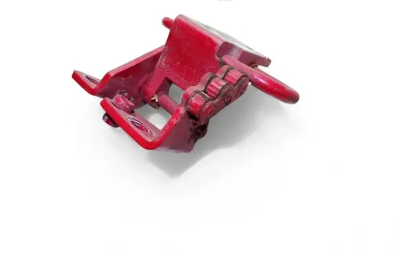 Volkswagen Golf V Front door lower hinge 