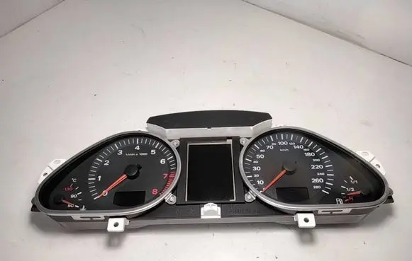 Audi A6 S6 C6 4F Speedometer (instrument cluster) 5540007312 4F0920933H