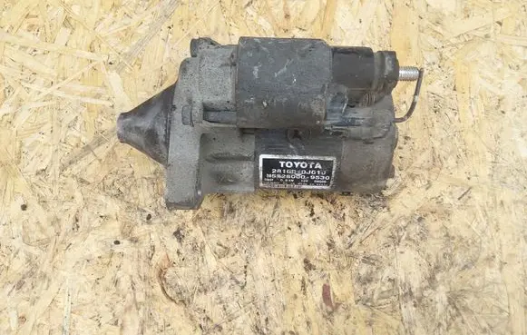 Toyota Yaris Starter motor 281000J010 MS2280009530