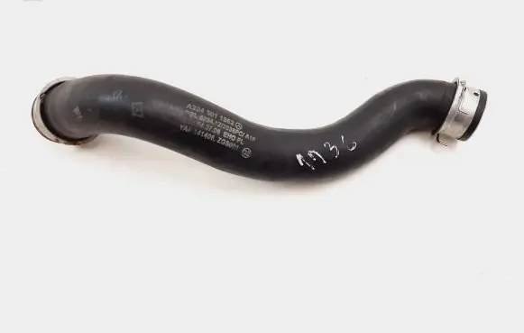 Mercedes-Benz E W212 Engine coolant pipe/hose A2045011582