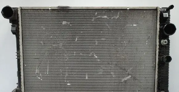 Opel Vectra C Coolant radiator A2045003603