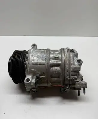 Land Rover Range Rover L405 Air conditioning (A/C) compressor (pump) CPLA19D629AE