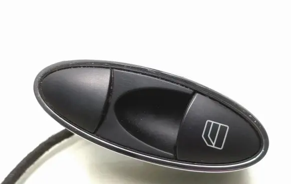 Mercedes-Benz E W211 Electric window control switch A2118218651
