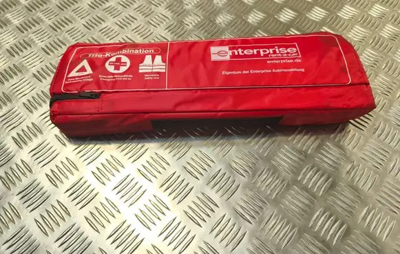 Nissan Micra K14 First aid kit 