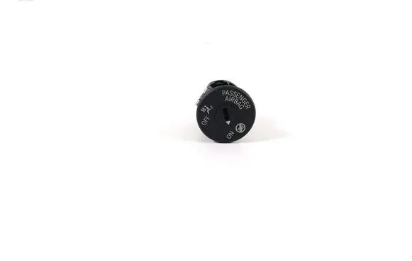 Passenger airbag on/off switch