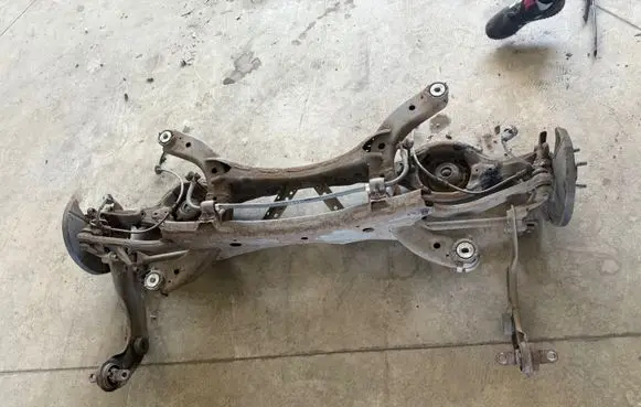Mazda 6 Rear axle beam 