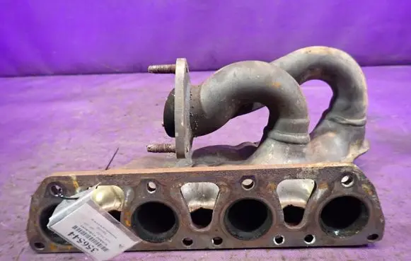 Audi A4 S4 B6 8E 8H Exhaust manifold 06D253031C