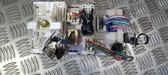 Toyota RAV 4 (XA20) Fuse box set 8273342060 82733-42060