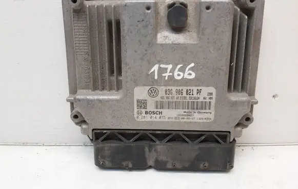 Volkswagen Touran I Engine control unit/module 03G906021PF
