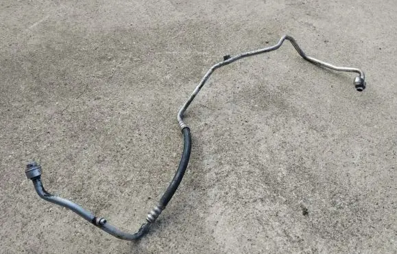 Jeep Grand Cherokee (WK) Air conditioning (A/C) pipe/hose 55116710AD