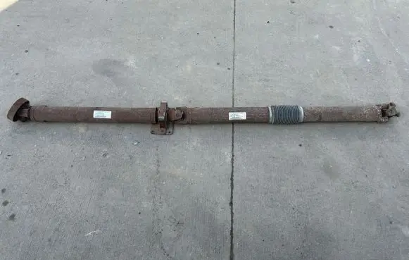 Dodge VAN RAM Middle center prop shaft P52123641AA 50191252 341555946
