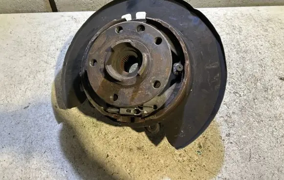 Porsche Cayenne (9PA) Rear wheel hub 7L0501335B
