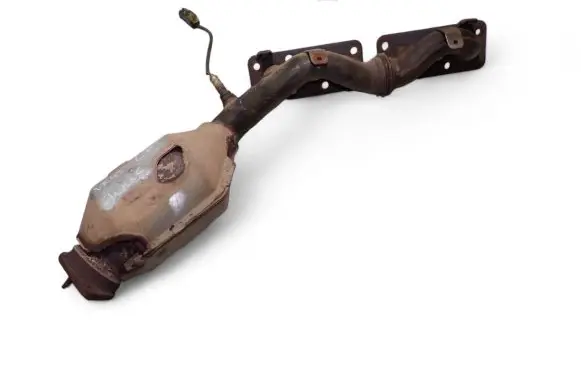 Infiniti FX Exhaust manifold VK45 VK45DE