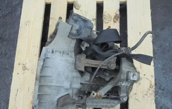 Ford Focus C-MAX Manual 4 speed gearbox 4M5R7002YA