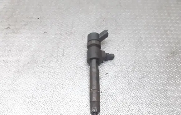 Opel Zafira B Fuel injector 0445110165