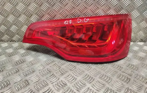 Audi Q7 4L Tailgate rear/tail lights 4L0945094F AU71672LED 21520201