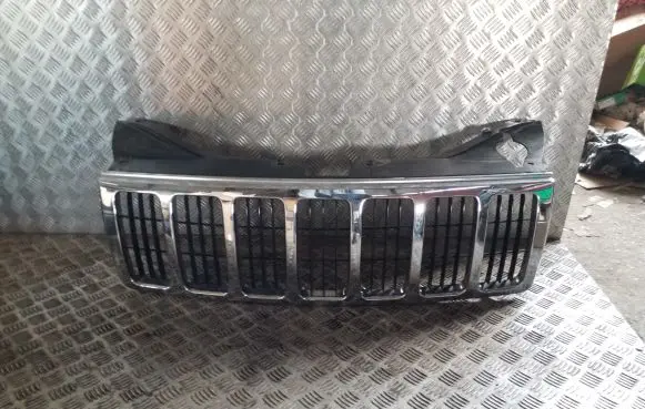 Jeep Grand Cherokee (WK) Front bumper upper radiator grill 55156814AE 82209206