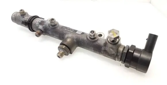 Audi A4 S4 B7 8E 8H Fuel main line pipe 059130090J F00R001823
