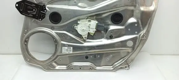 Mercedes-Benz E W212 Front door window regulator with motor A2048200242 971218100 981693105