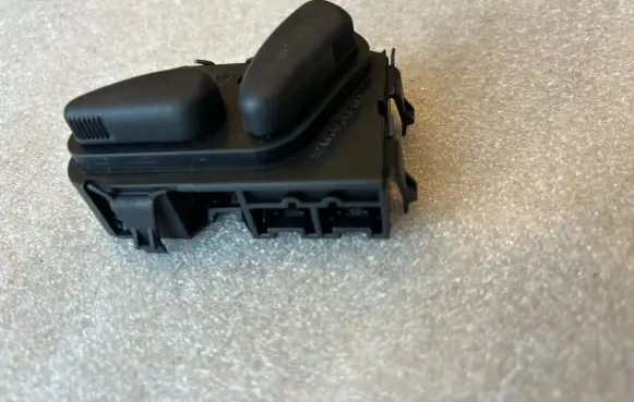 Mercedes-Benz E W211 Seat control switch A2108213851 2108213851