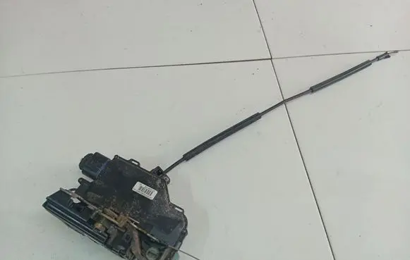 Seat Toledo III (5P) Front door lock 3D1837015