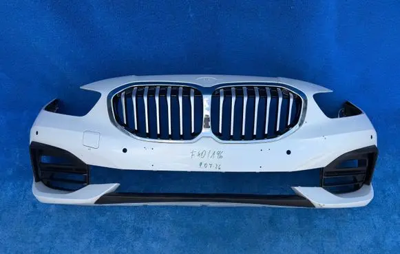 BMW 1 F40 Front bumper 7459708