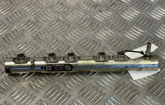 BMW 3 E90 E91 Fuel main line pipe 780912804