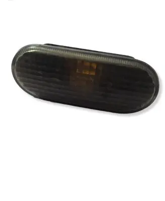 Volkswagen Golf IV Front fender indicator light 3B0949117C